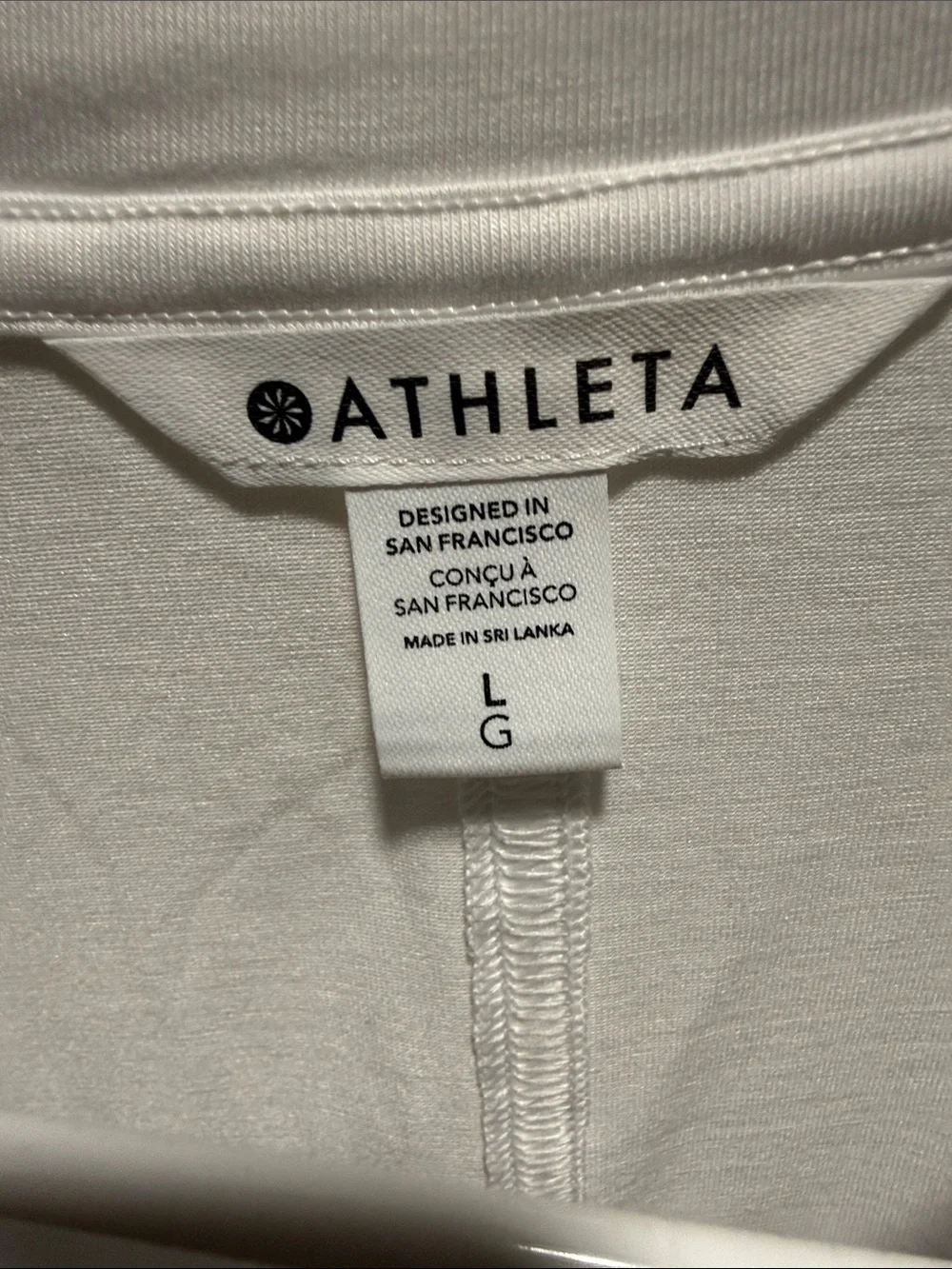 Athleta White Short Sleeve Scoop Neck Tee - Picture 2 of 3